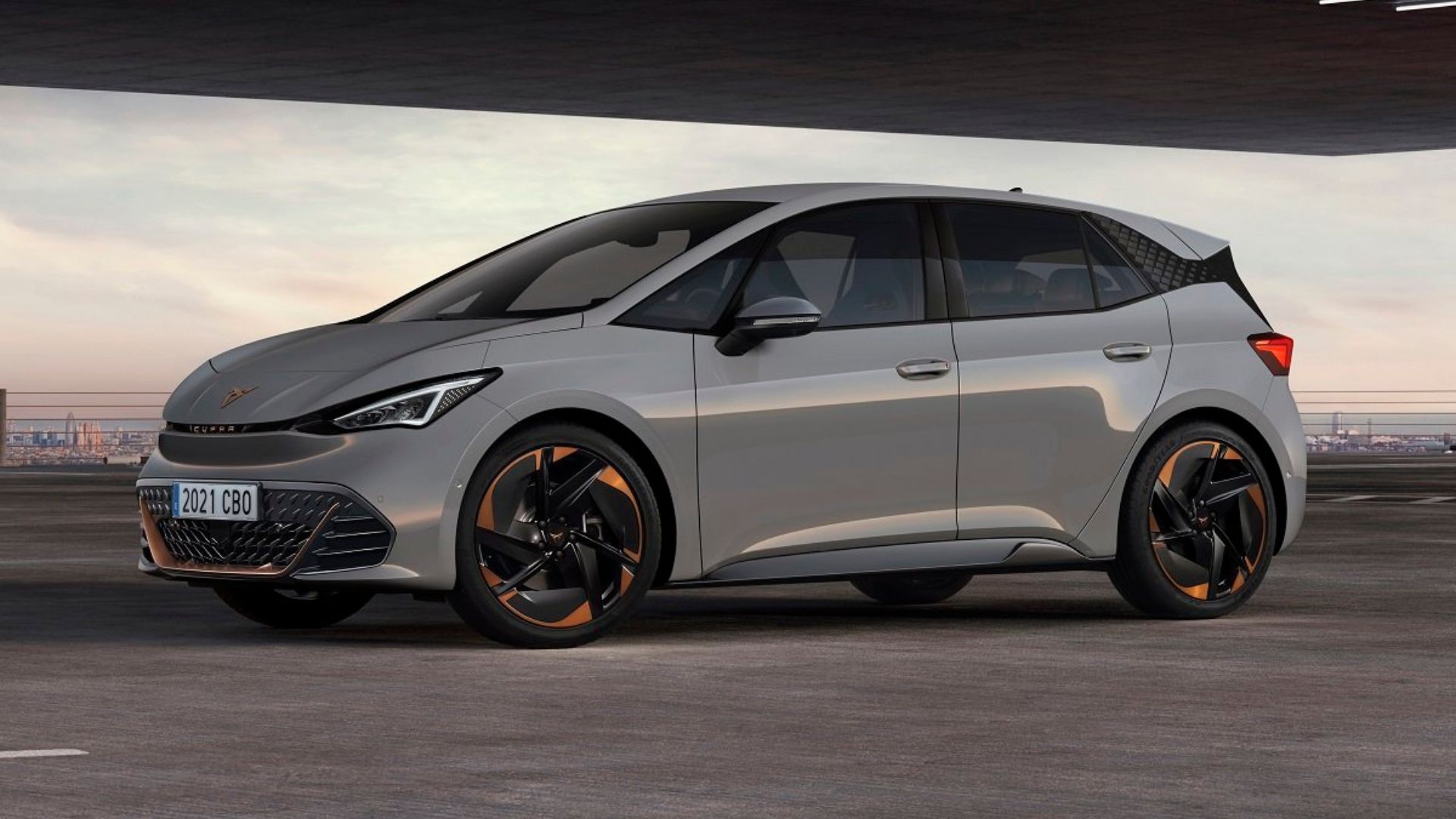 Taller coche eléctrico Cupra Born